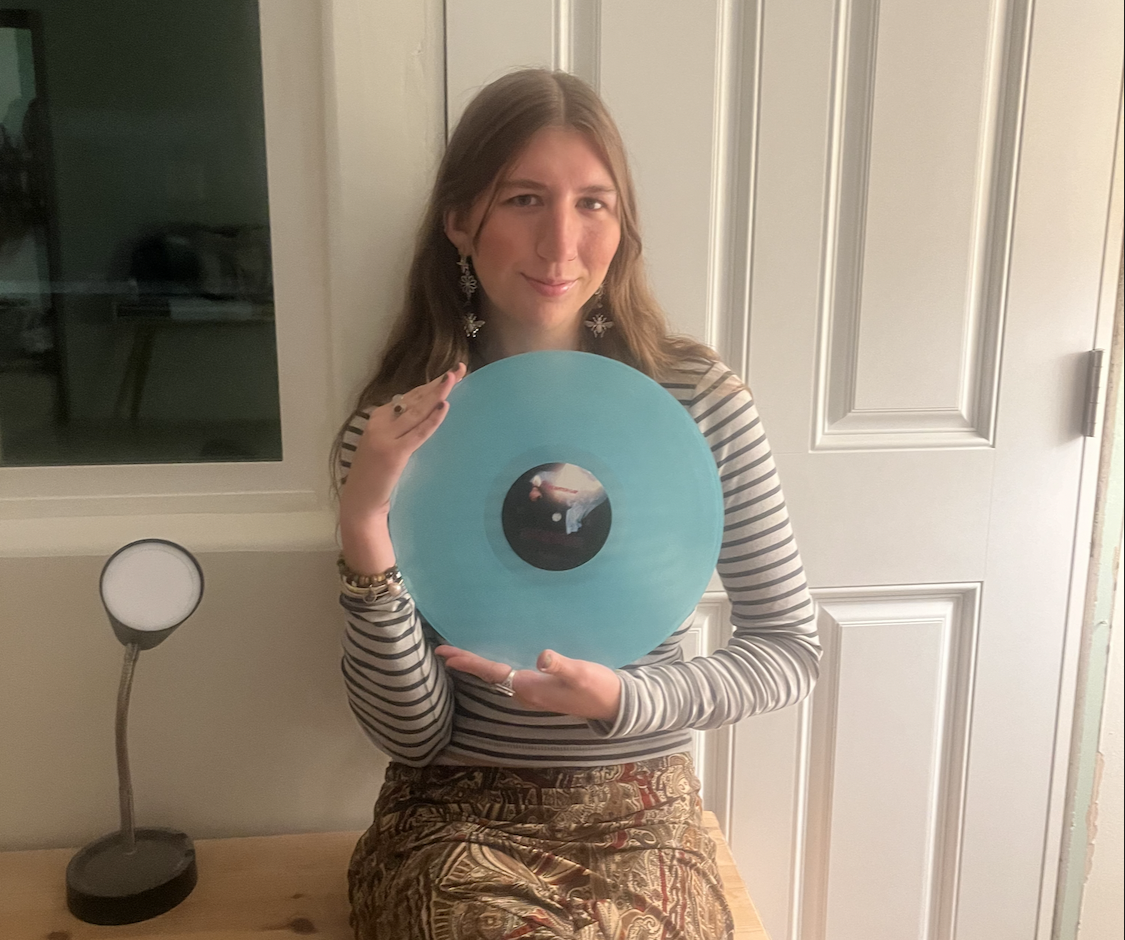 Kandice Kamori Hurst showcases her vinyl of debut album from Del Gap Water featuring "Ode to a Conversation Stuck in Your Throat" and more. 